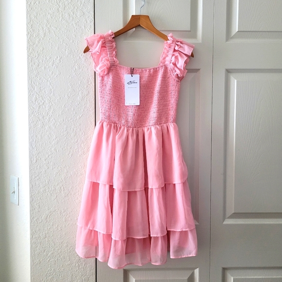 NWT! Byinns Sleeveless, High-Waisted Tiered Ruffle Pink Mini Dress Small - Picture 4 of 11